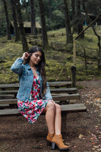 Vestido de tirantes corto