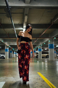 Pantalón alto estilo palazzo